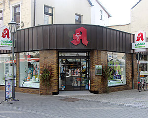 Ahrtal, Bad Neuenahr, Geschäfte Apotheke